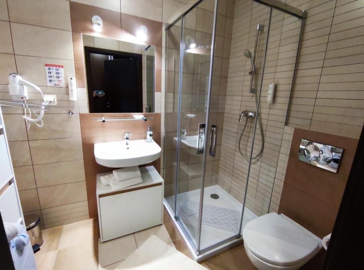 קולובז'ג Apartament Przy Hotelu Aquarius מראה חיצוני תמונה